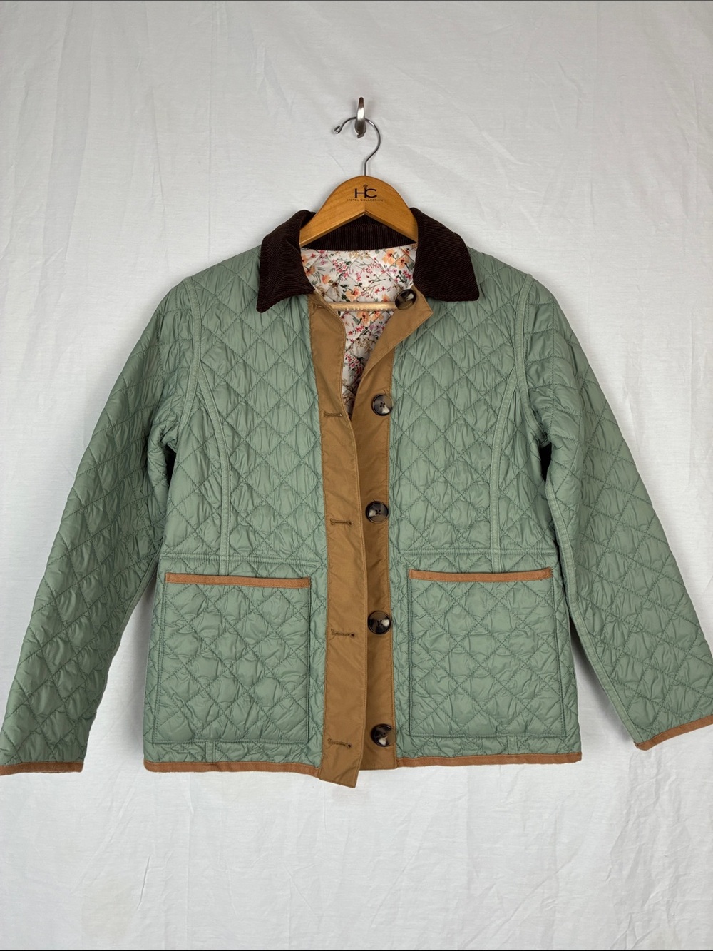 Lands’ End Women’s XS/2 Quilted Sage Green Jacket Corduroy Collar Reversible